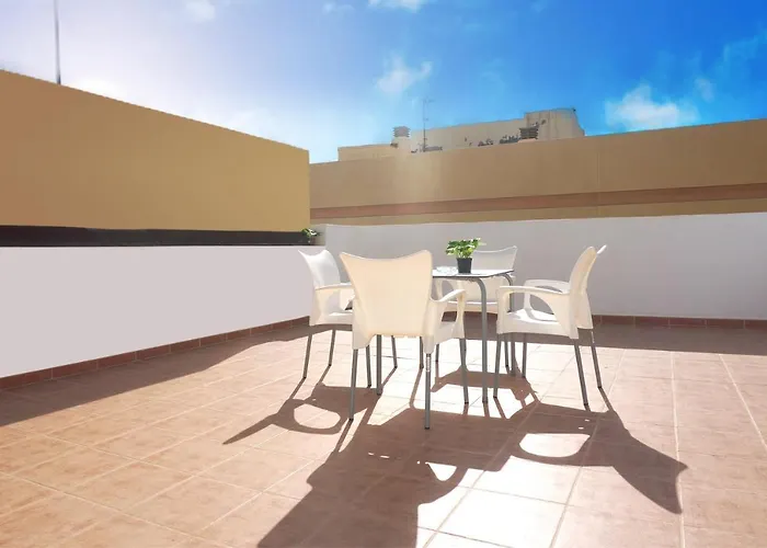 Fuerteventura Vacations And Blue Mango Surf&fitness Center At Charco Hotel Puerto del Rosario (Fuerteventura)