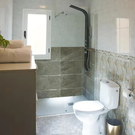 Fuerteventura Vacations And Blue Mango Surf&fitness Center At Charco Hotel