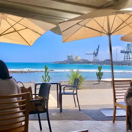 Fuerteventura Vacations And Blue Mango Surf&fitness Center At Charco Hotel Puerto del Rosario (Fuerteventura)