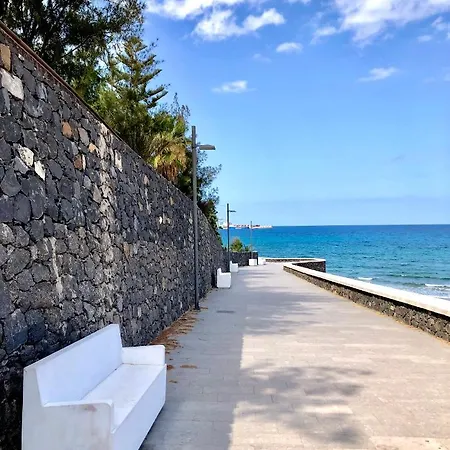 Fuerteventura Vacations And Blue Mango Surf&fitness Center At Charco